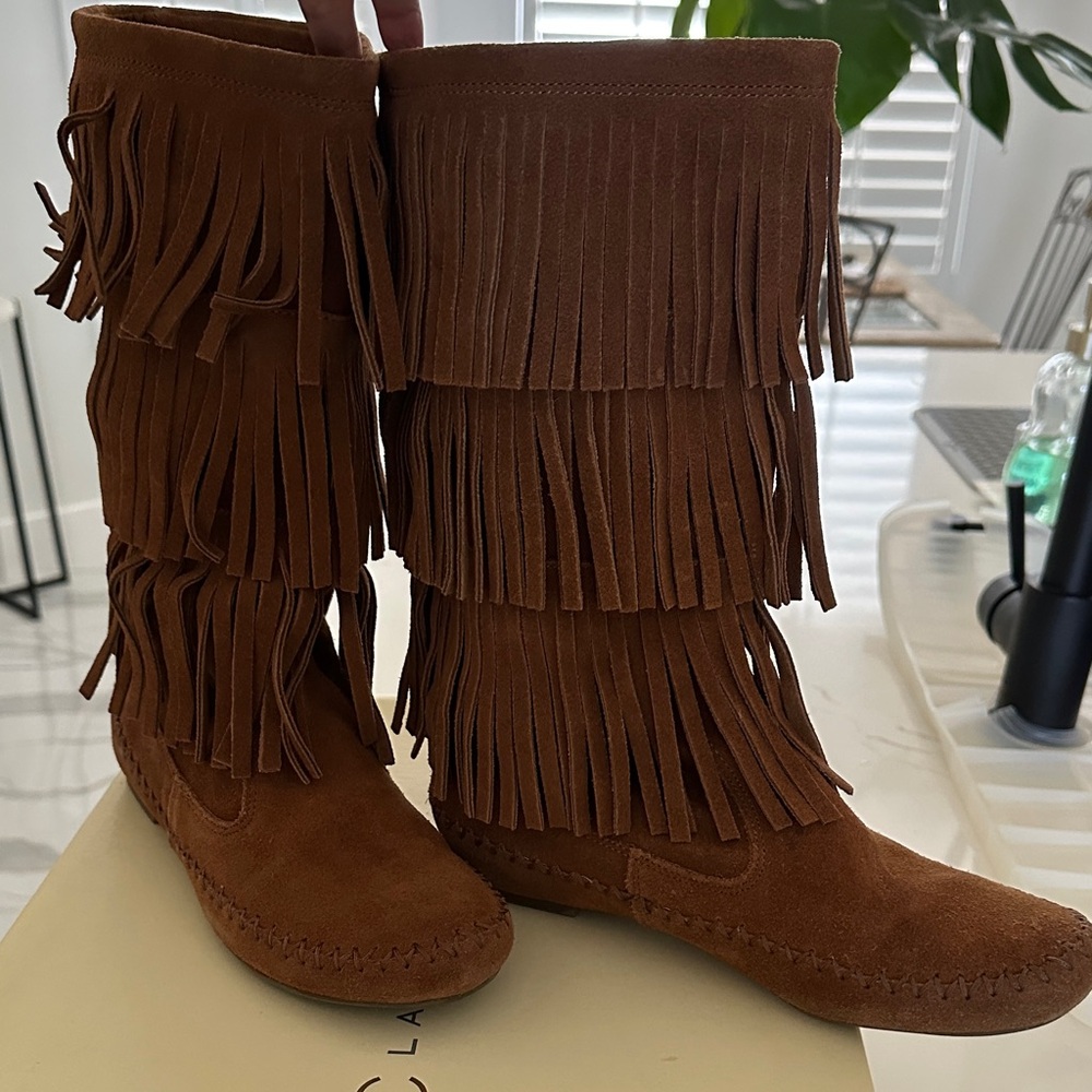 LC Lauren Conrad Brown Fringed Moccasins